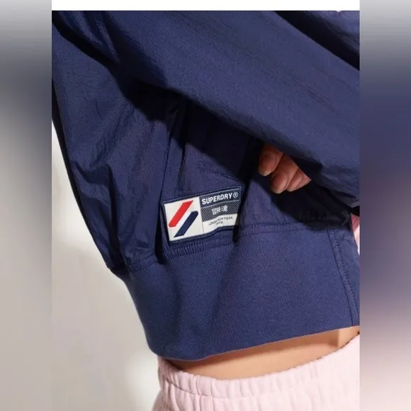 NEW SUPERDRY- non hooded track windbreaker