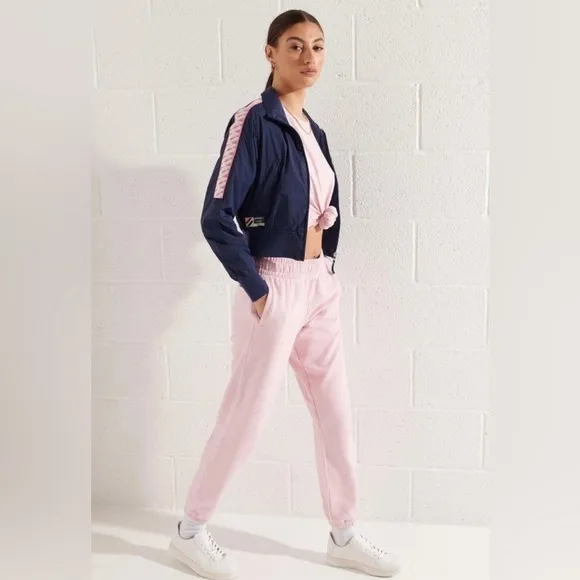 NEW SUPERDRY- non hooded track windbreaker