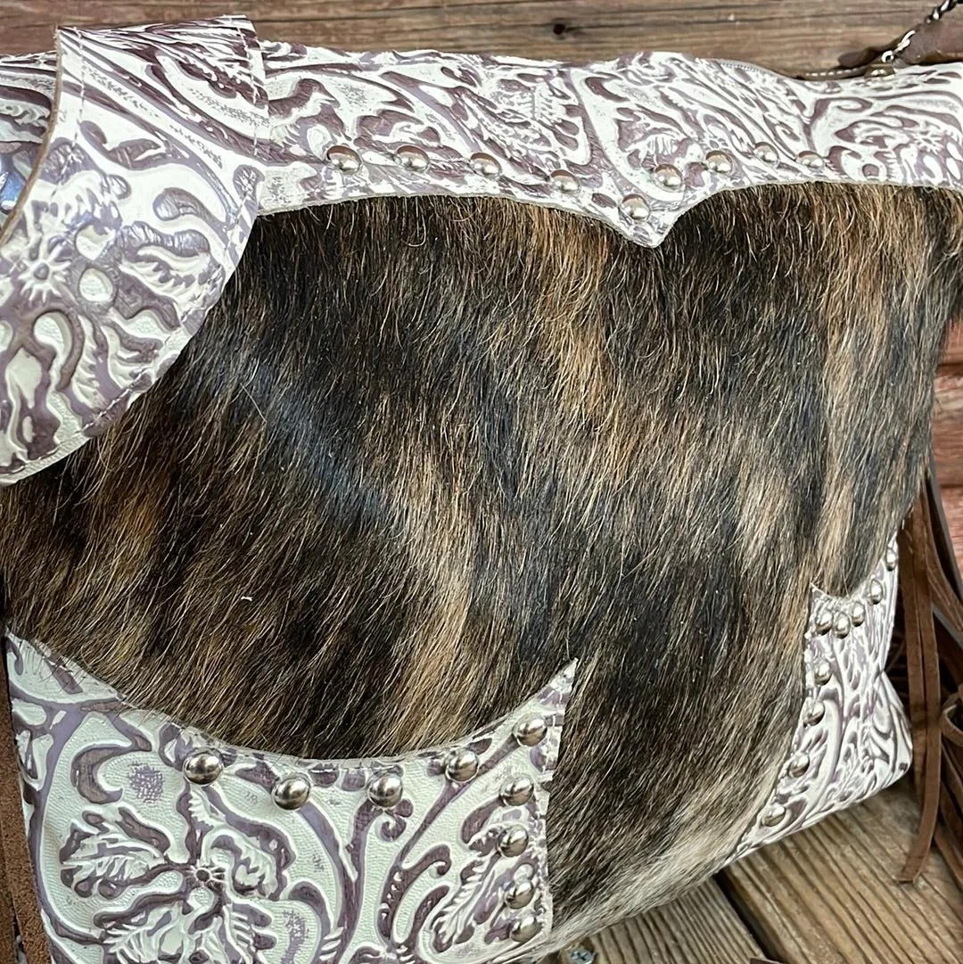 Oakley - Brindle w/ Twilight Tool