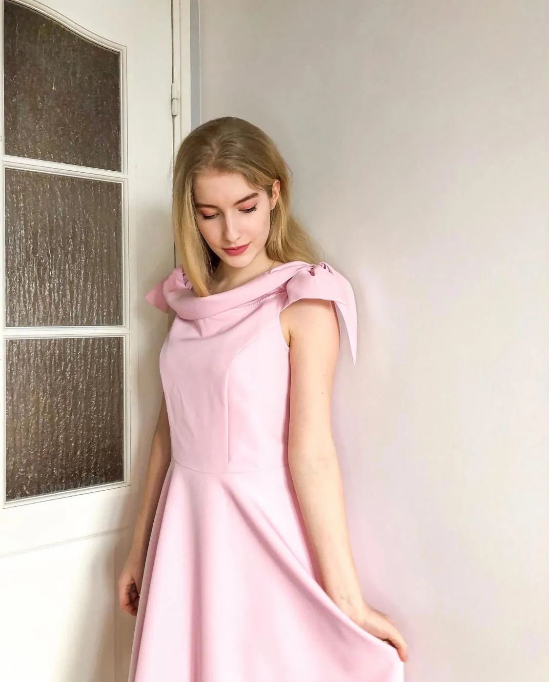 Pink High Waist 1950s Off Shoulder Bow Dress