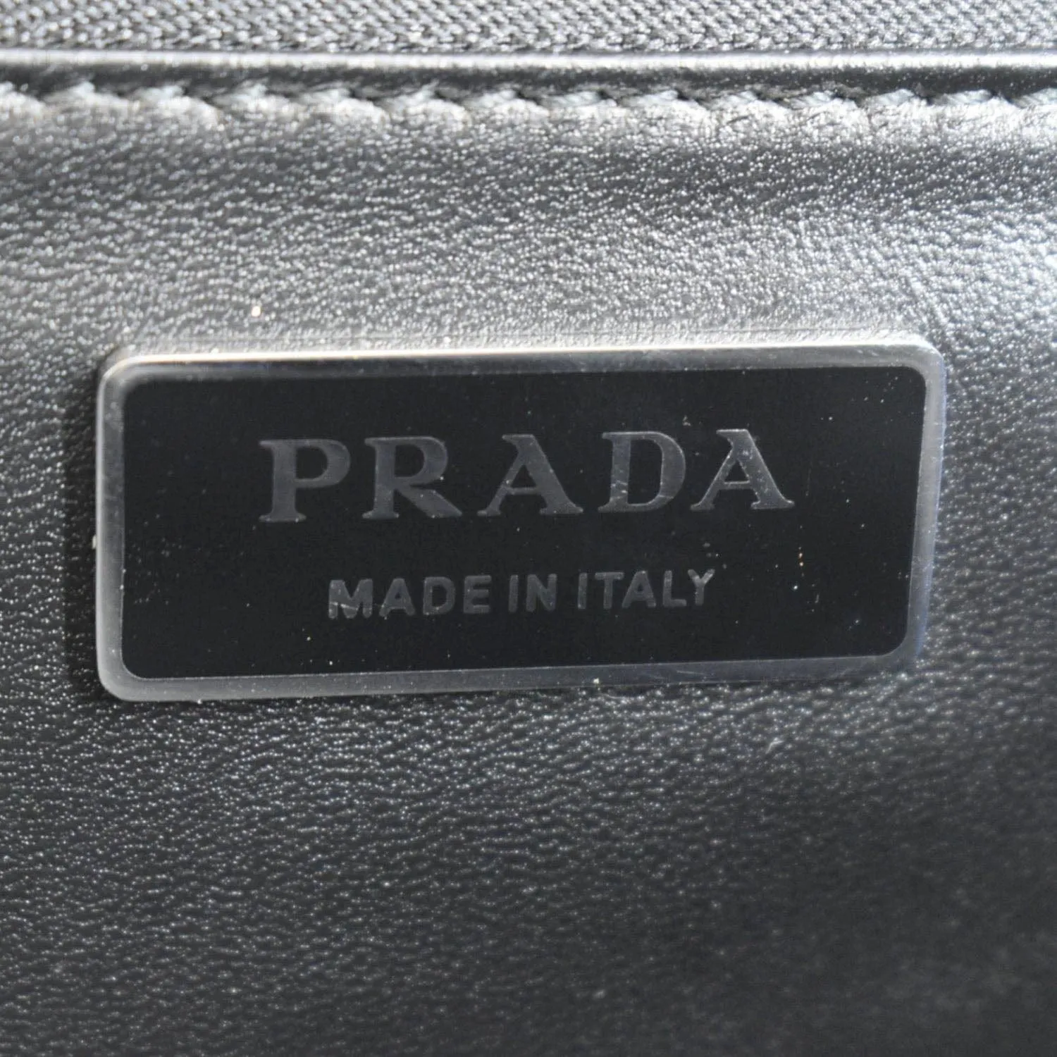 PRADA Re-edition 2001 Medium Antique Nappa Leather Shoulder Bag Black