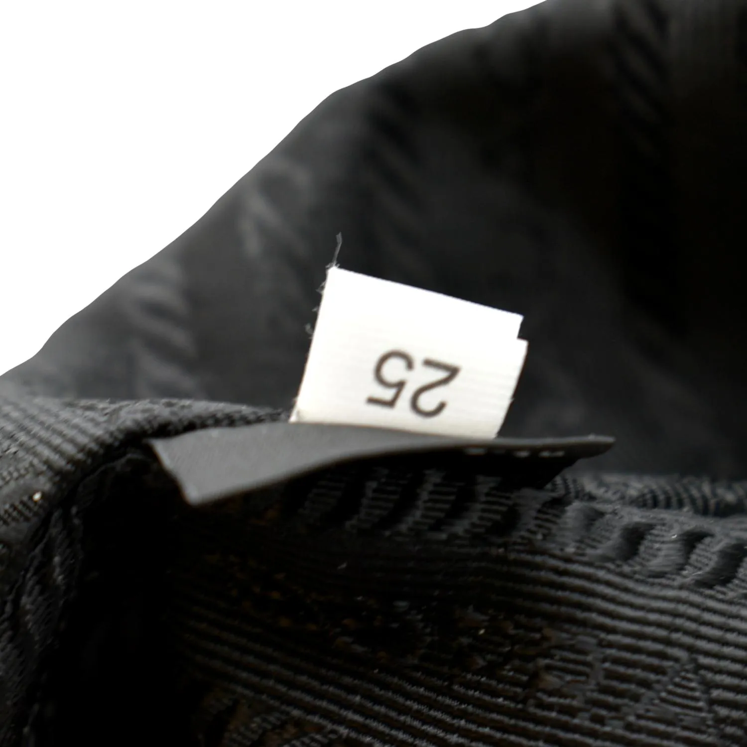 PRADA Re-Edition 2005 Saffiano Leather Shoulder Bag Black