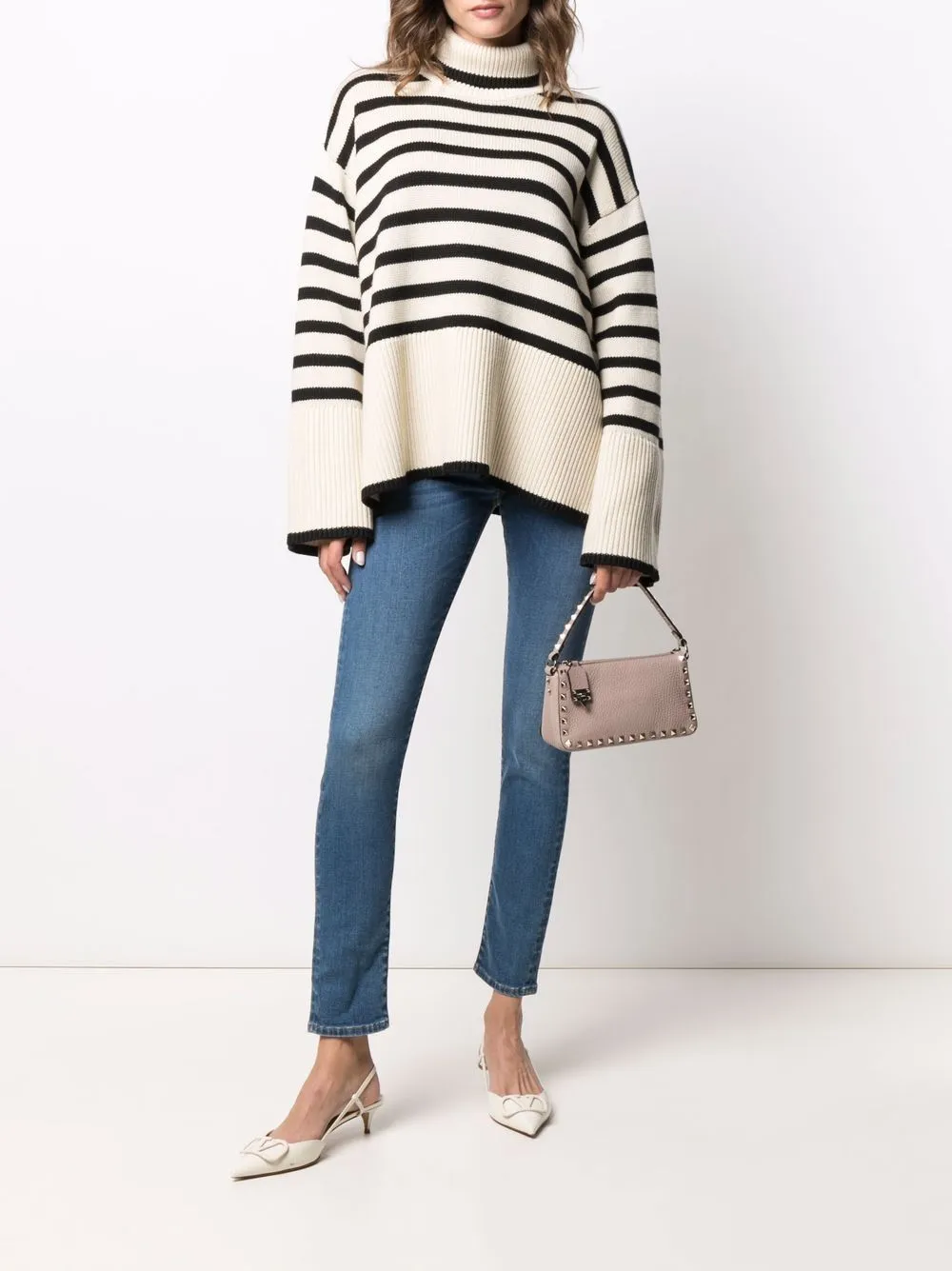 Rockstud small leather shoulder bag