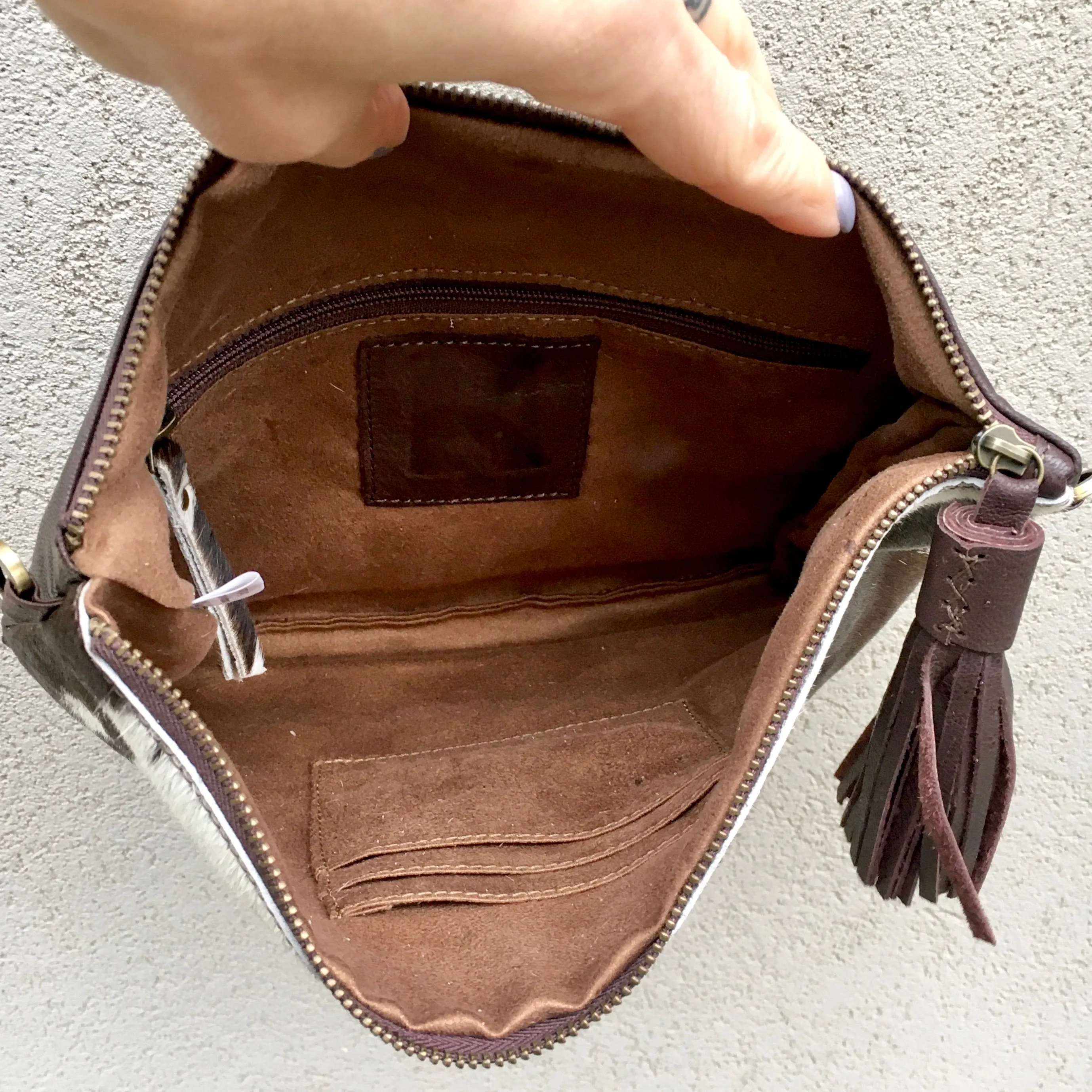Sahara Reversible Cowhide & Leather Crossbody Clutch Bag - Speckled Chocolate White