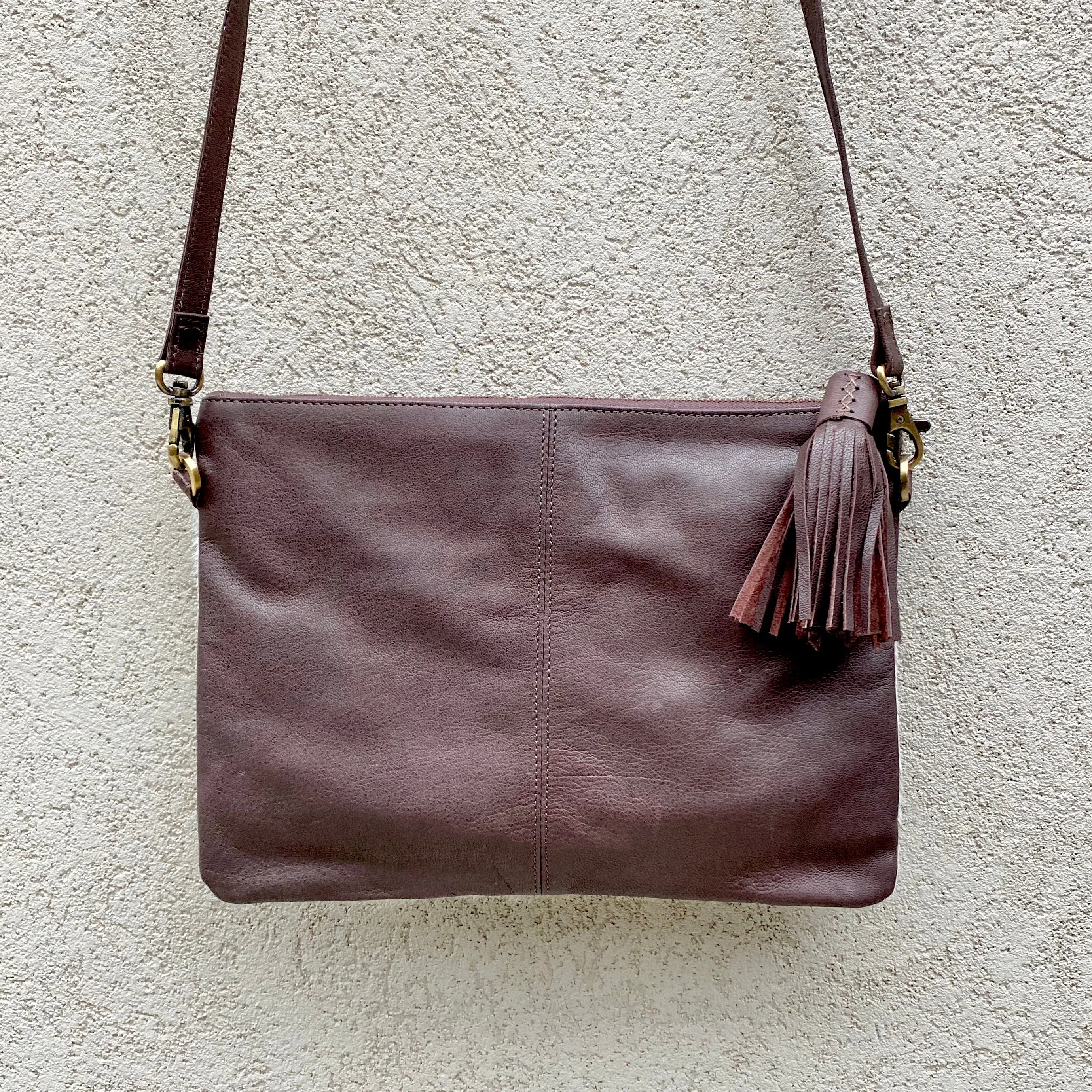 Sahara Reversible Cowhide & Leather Crossbody Clutch Bag - Speckled Chocolate White