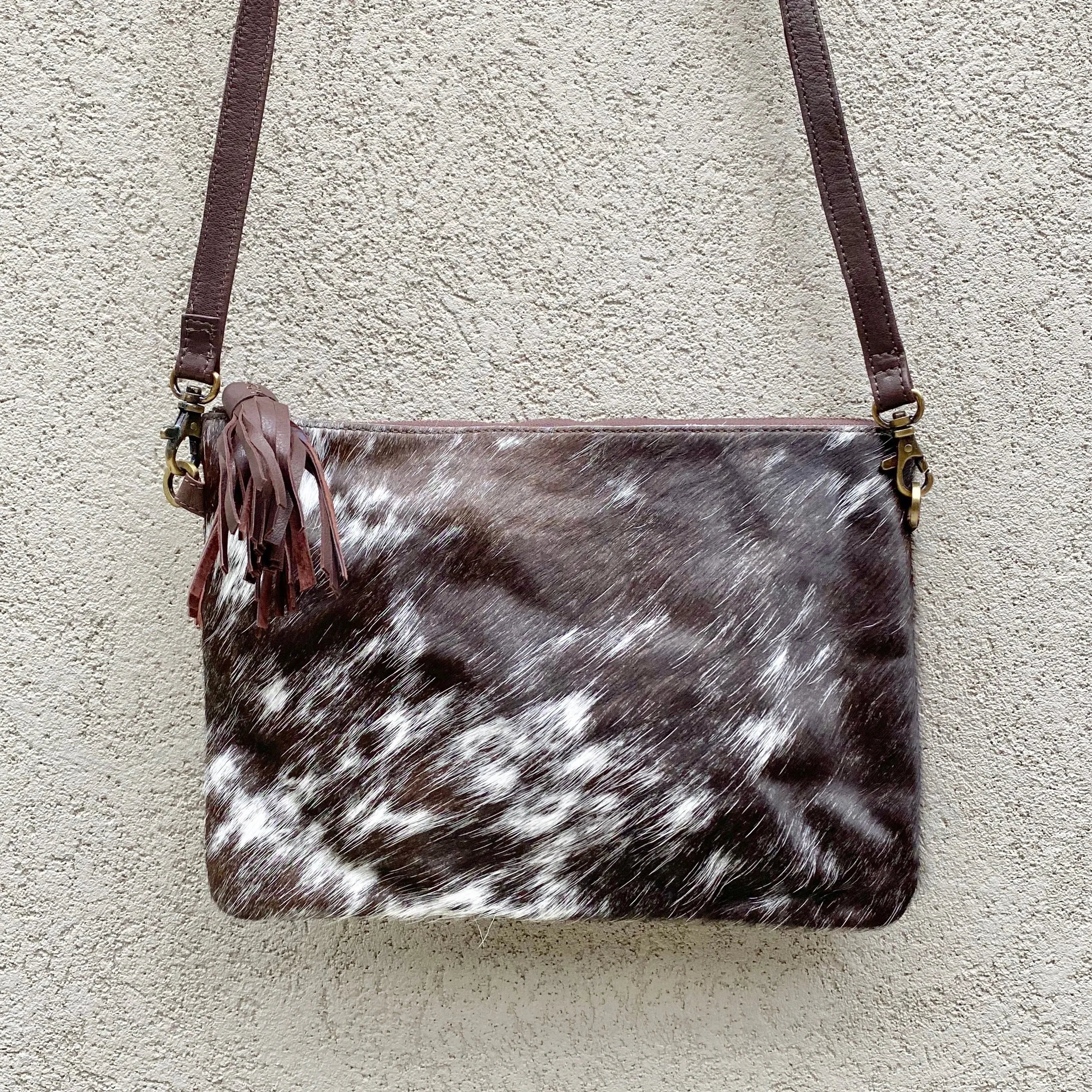 Sahara Reversible Cowhide & Leather Crossbody Clutch Bag - Speckled Chocolate White