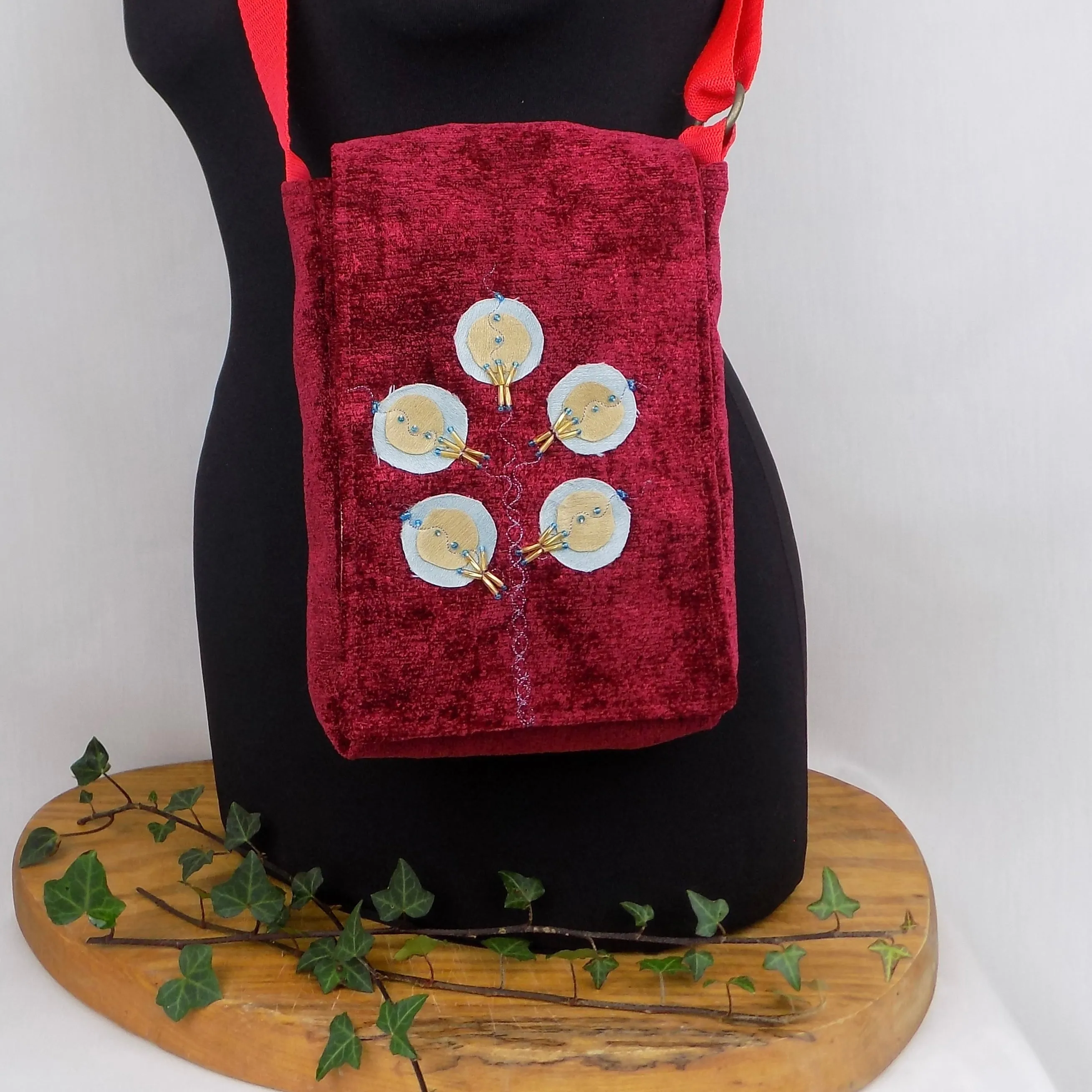 Small messenger bag