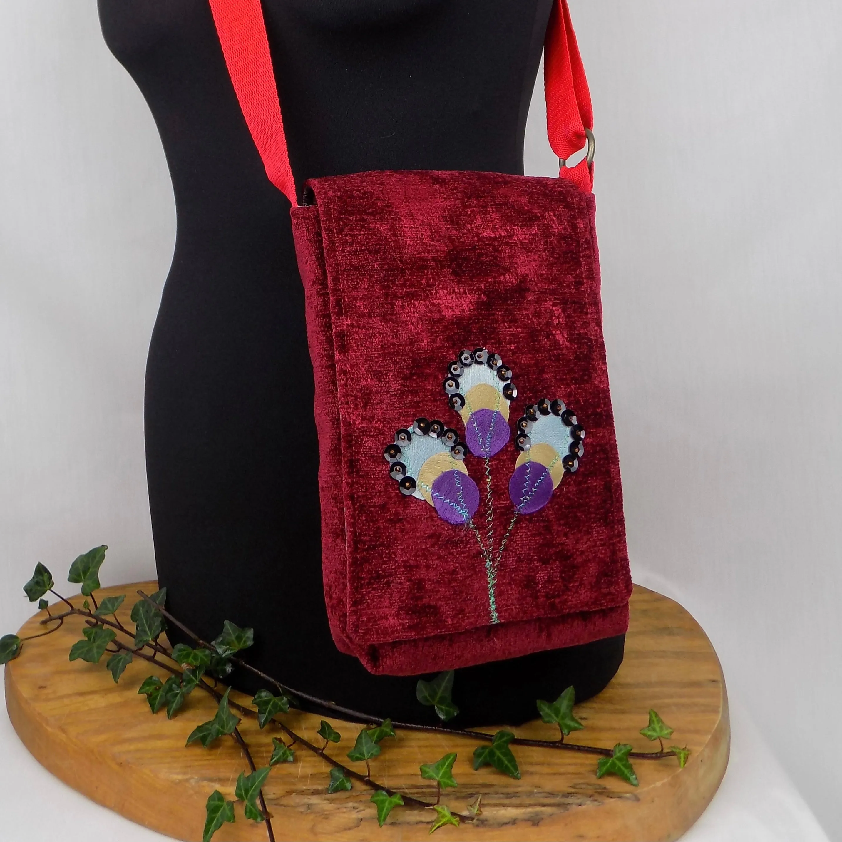 Small messenger bag