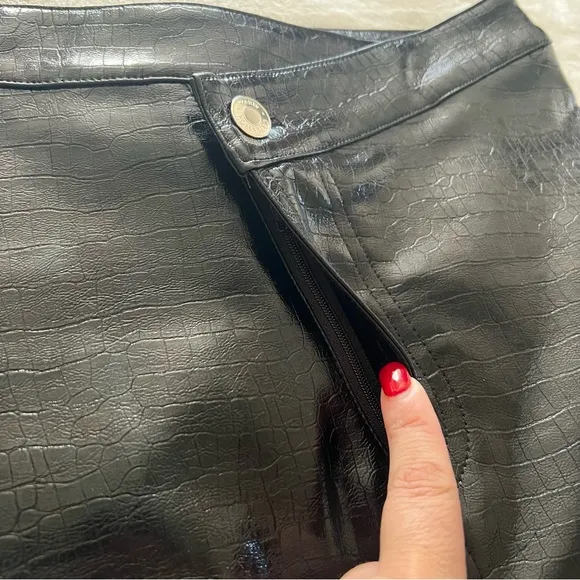 Torn by Ronny Kobo Donnie Mini Skirt In Black Size 8 Medium
