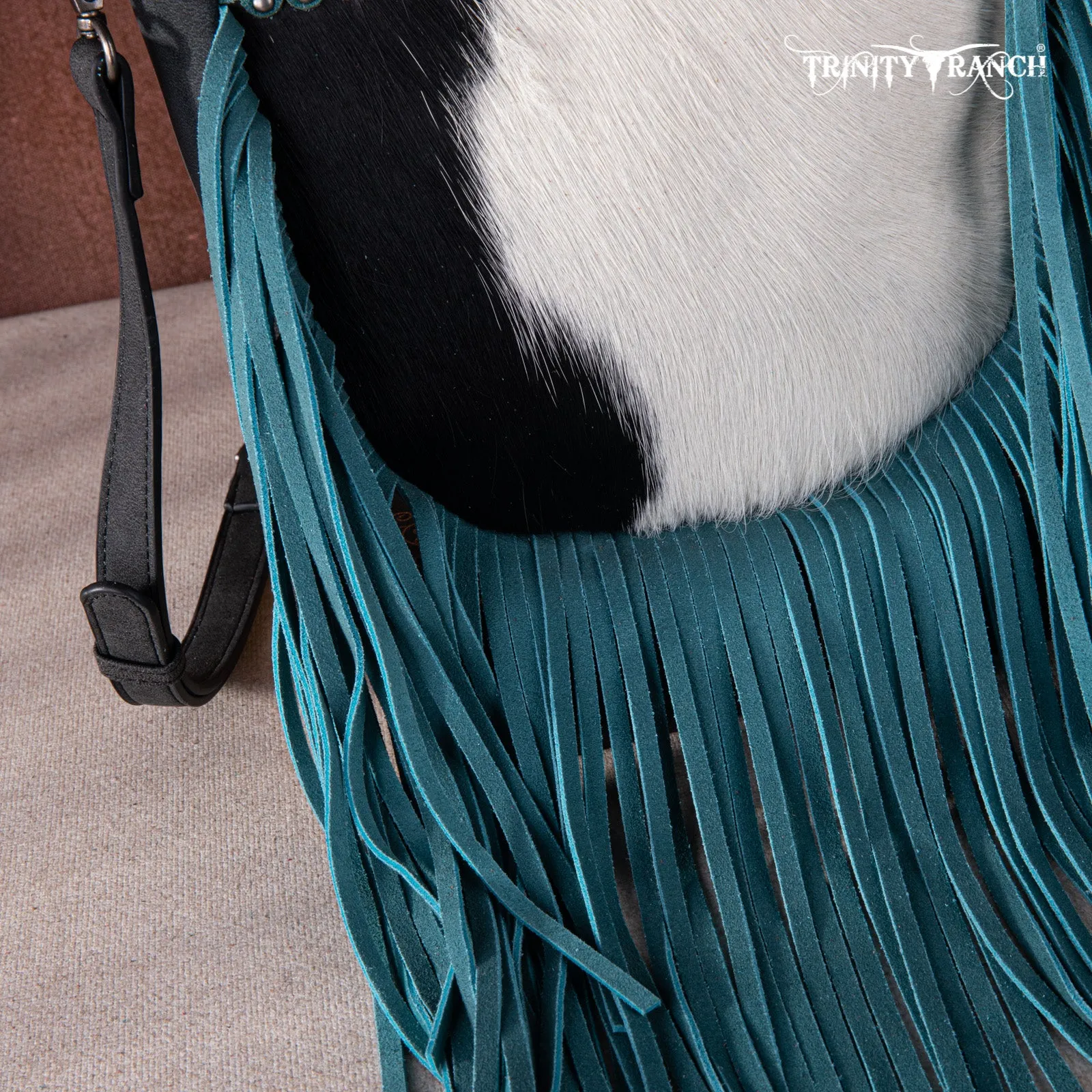 TR171-8360  Trinity Ranch Hair-On Cowhide Fringe Crossbody Bag -Black