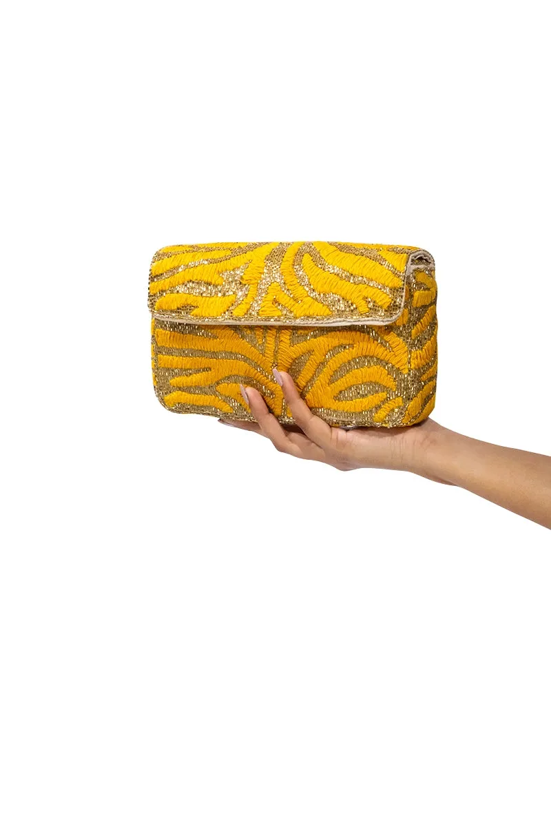 Urban Tiger Pattern Embroidery Shoulder Bag
