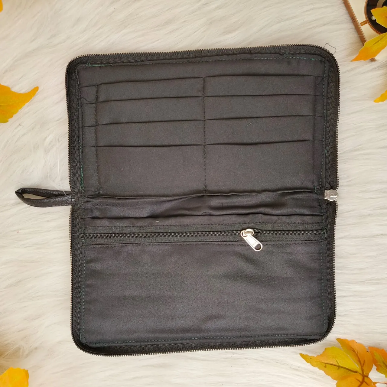 Utility Wallets Black Colour with Green Dots Design