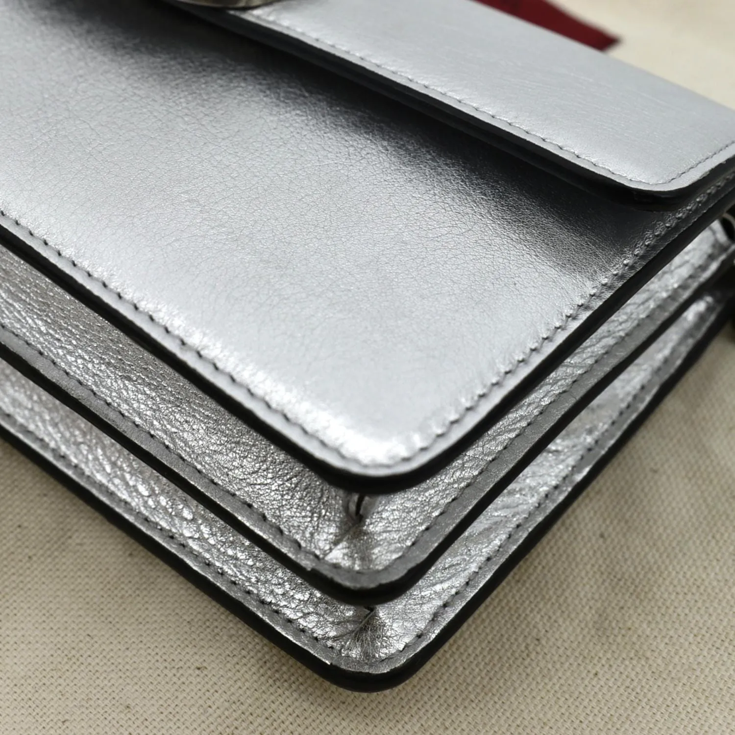VALENTINO VLogo Signature Metallic Leather Wallet On Chain Crossbody Bag Silver