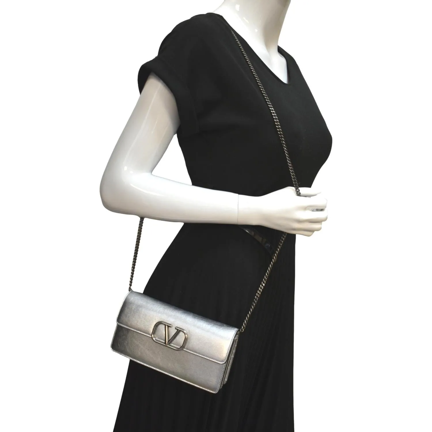 VALENTINO VLogo Signature Metallic Leather Wallet On Chain Crossbody Bag Silver