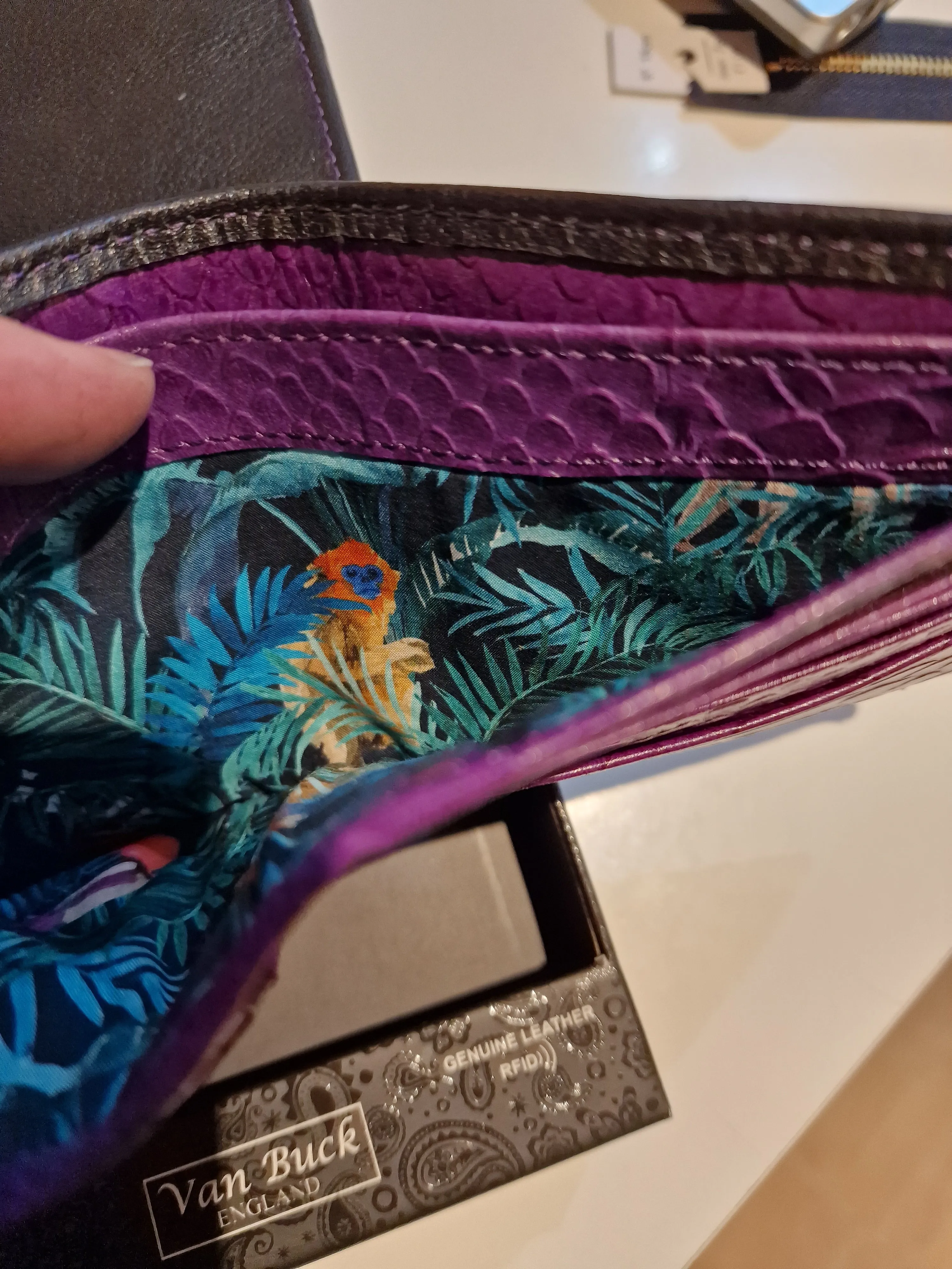 Van Buck Black Leather Card Holder Trimmed With Liberty Fabric