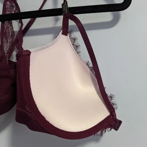 Victoria's Secret Very Sexy Push Up Bra 34C