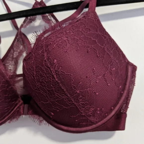Victoria's Secret Very Sexy Push Up Bra 34C