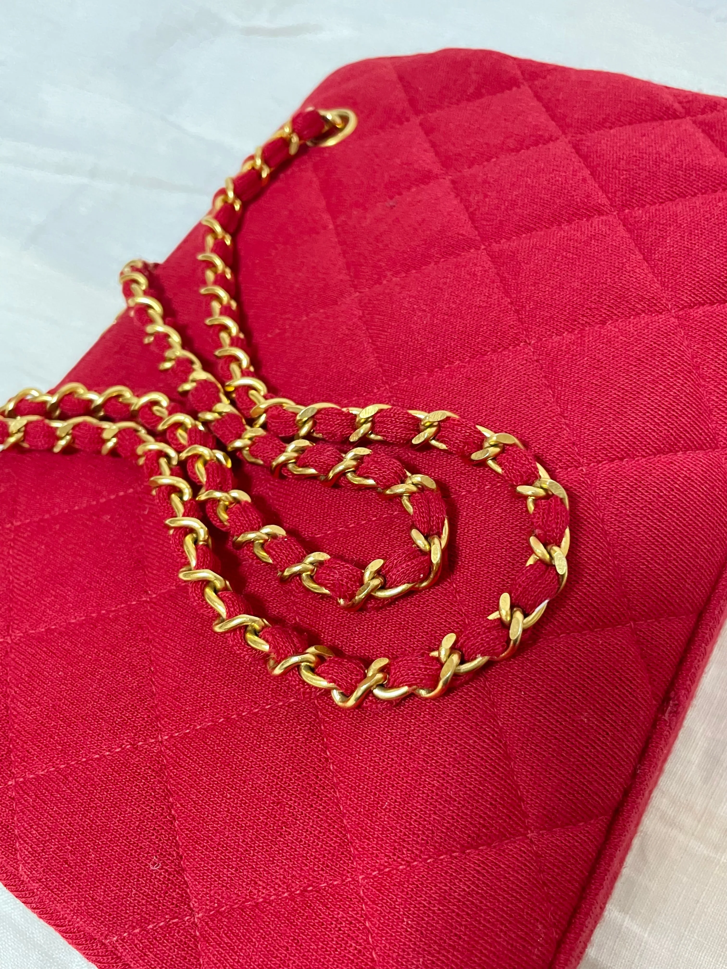 Vintage Chanel lipstick red wool jersey shoulder bag with turn lock cc closure. Kiss lock closure bag. 060810r2