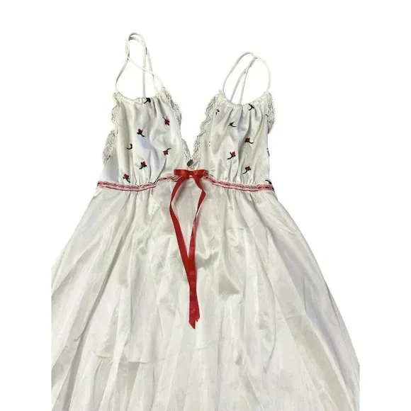 Vtg Long Nightgown Nylon Lingerie Feminine Sissy Lolita Flower Embroidered Small