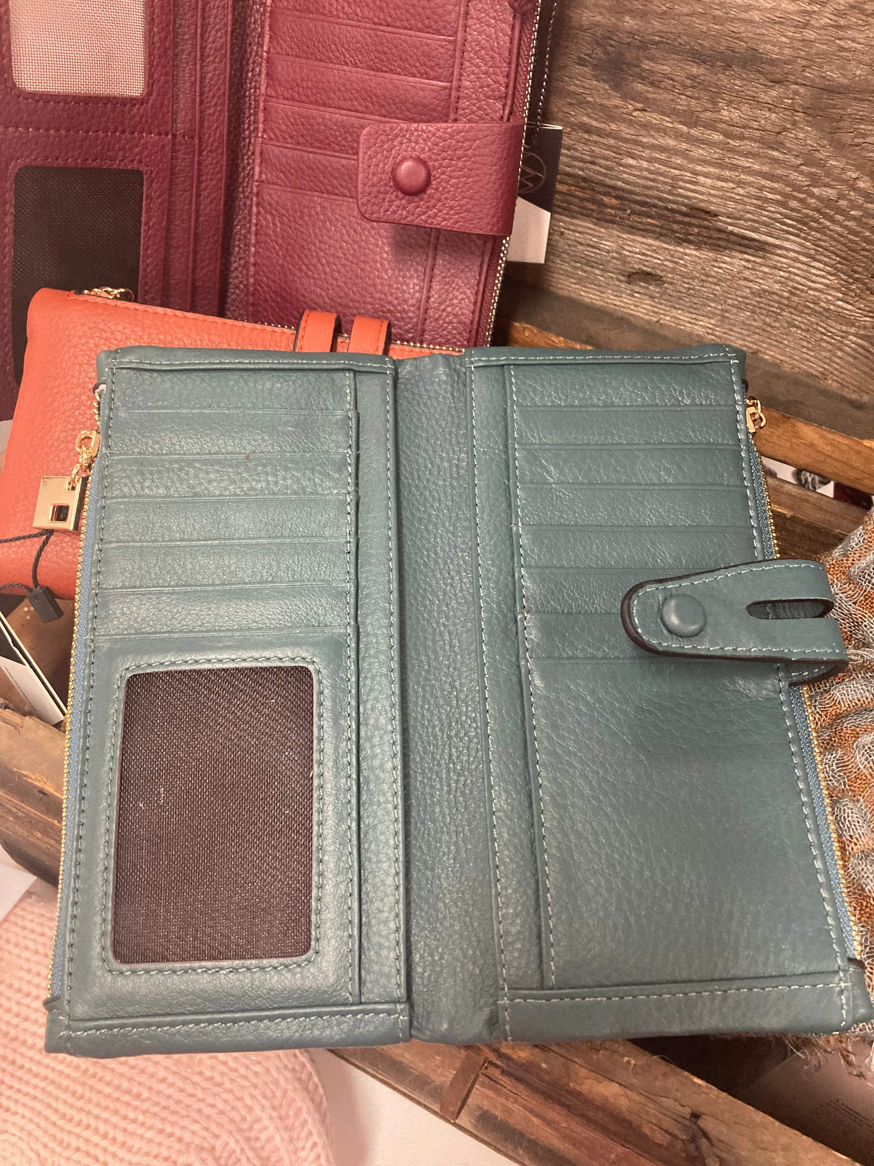 Winifred Leather Wallet In Burgandy