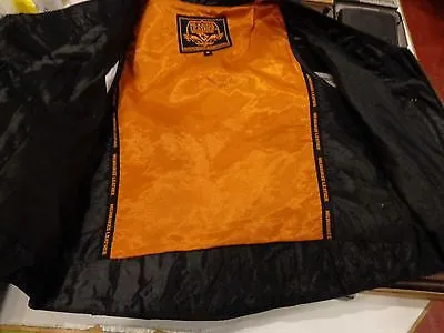 WOMEN'S MOTORCYCLE RIDING LEATHER VEST W/SIDE BUCKLES AND CENTER ZIPPER COW NEW